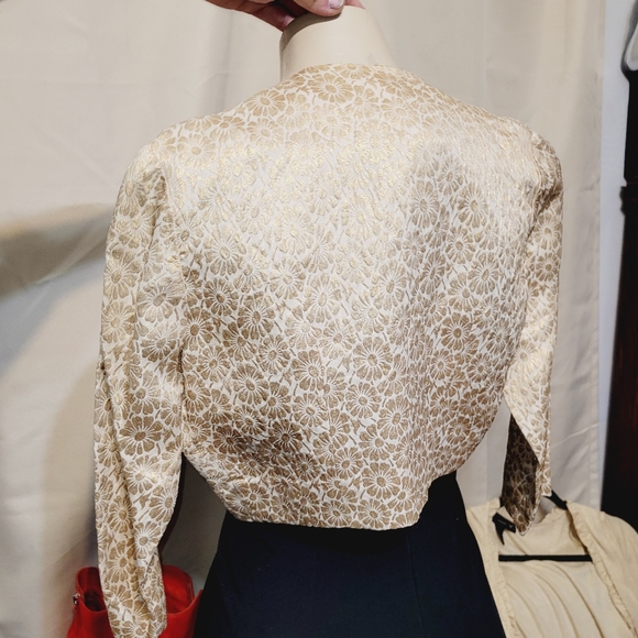 Gold cropped jacket - Picture 4 of 6